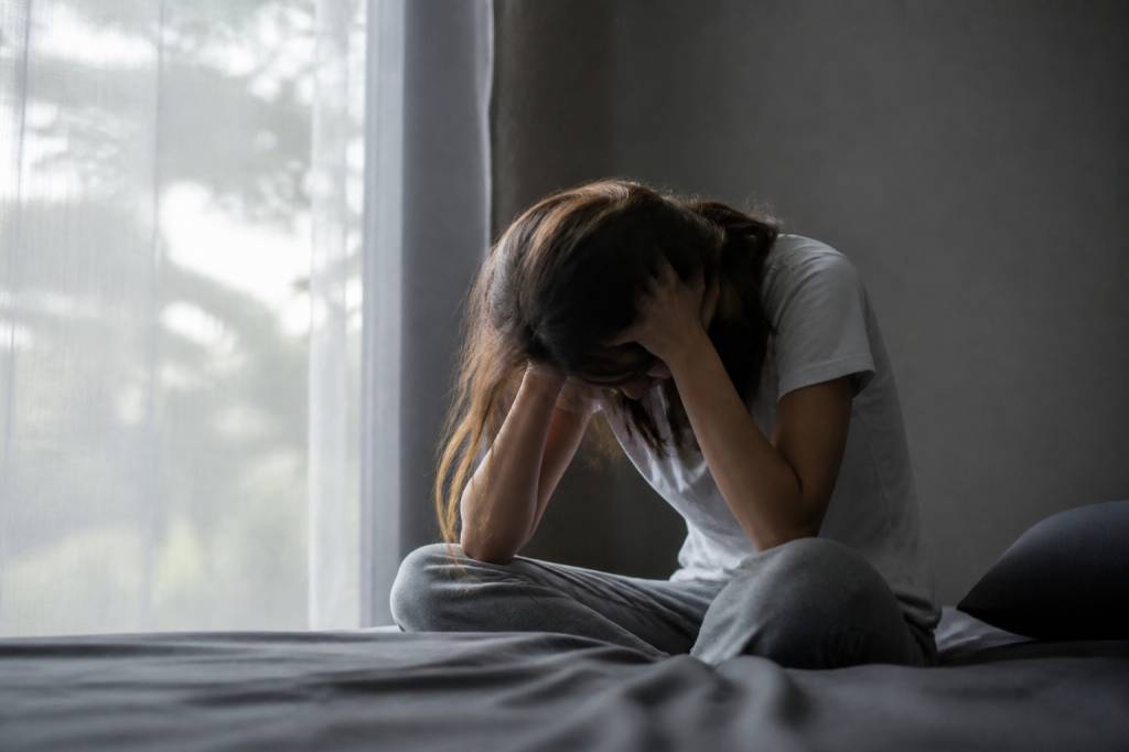 Burn out depression : symptômes, causes et solutions pour mieux comprendre l’épuisement et la dépression