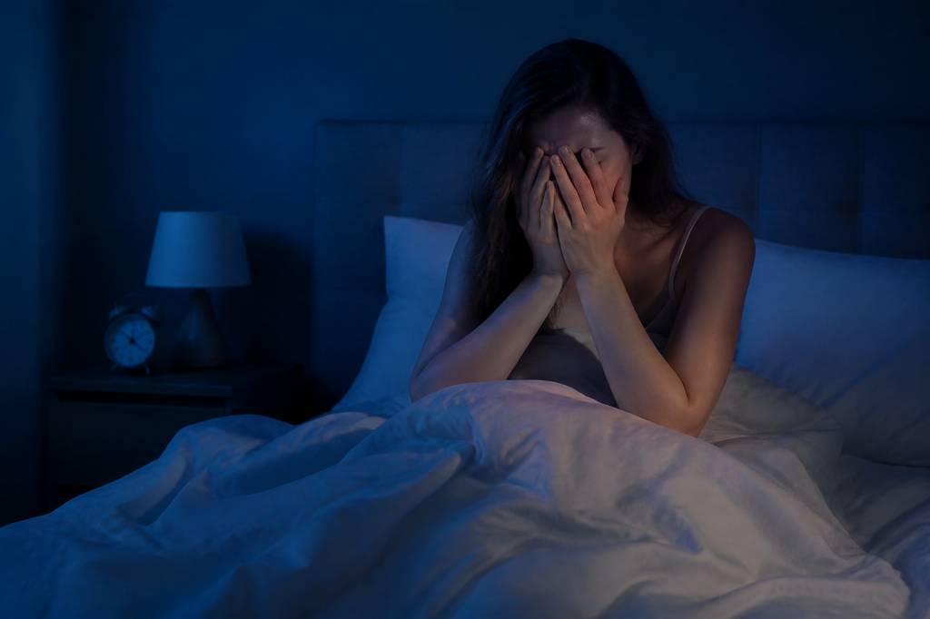 Angoisse la nuit : causes, symptômes et solutions pour retrouver le sommeil